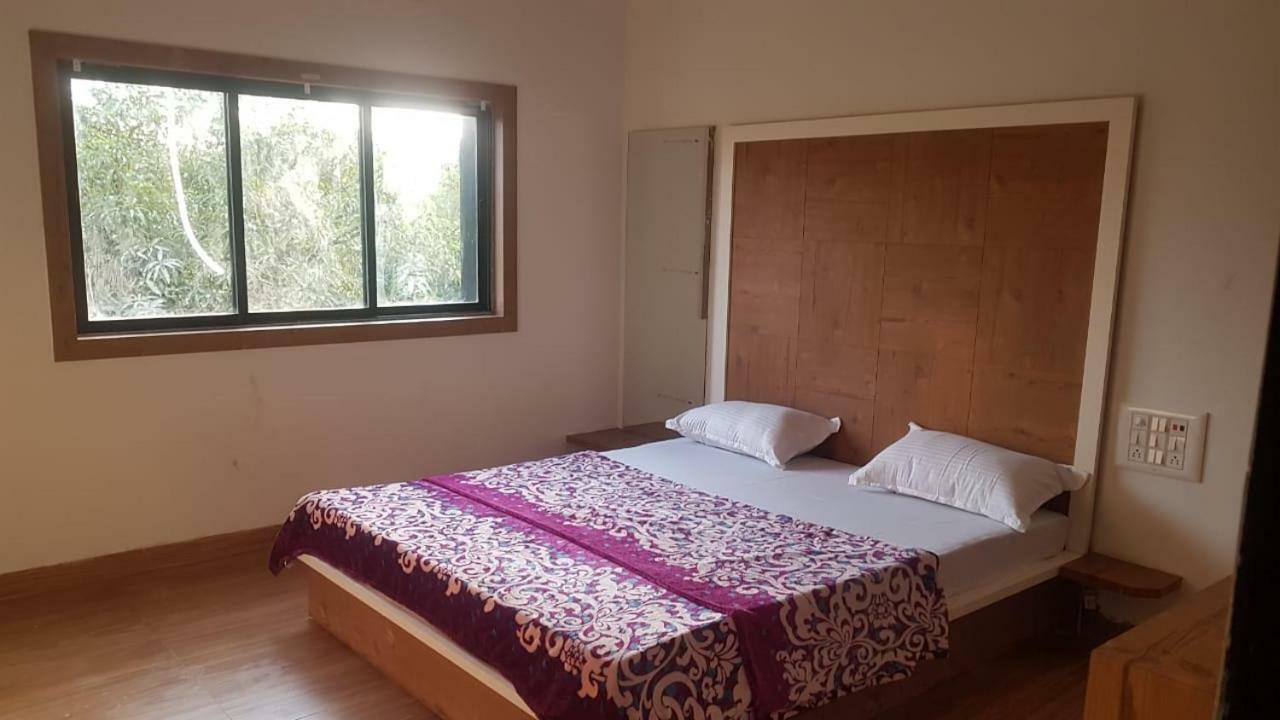 Houbara Resort 사산 기르 외부 사진