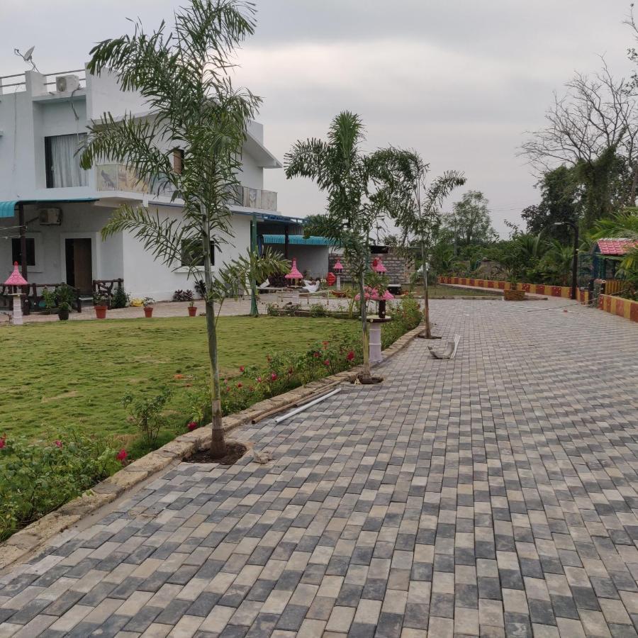 Houbara Resort 사산 기르 외부 사진